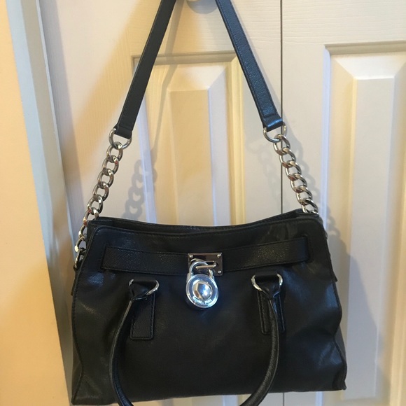 Michael Kors Hamilton Medium Lock and Key Bag - Picture 1 of 11